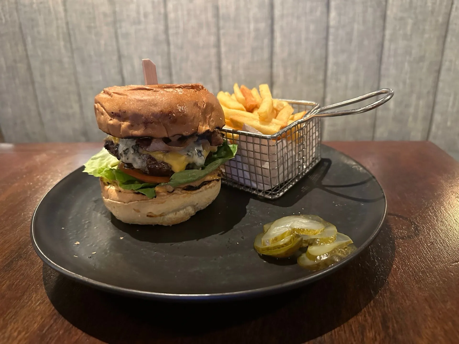 Cheeseburger at Lion Brewery Co
