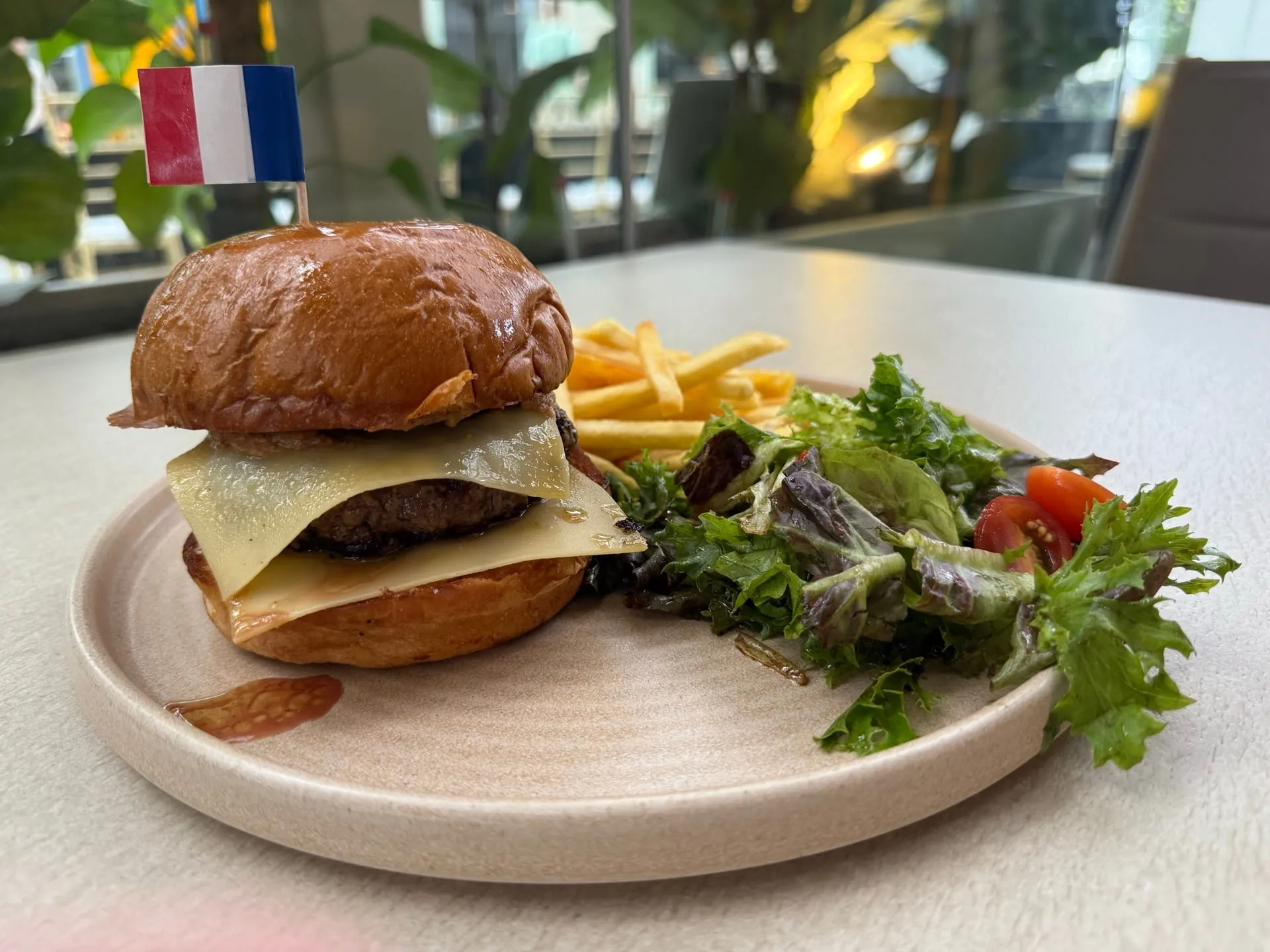 Les Mountain Burgers at M&T Bistro