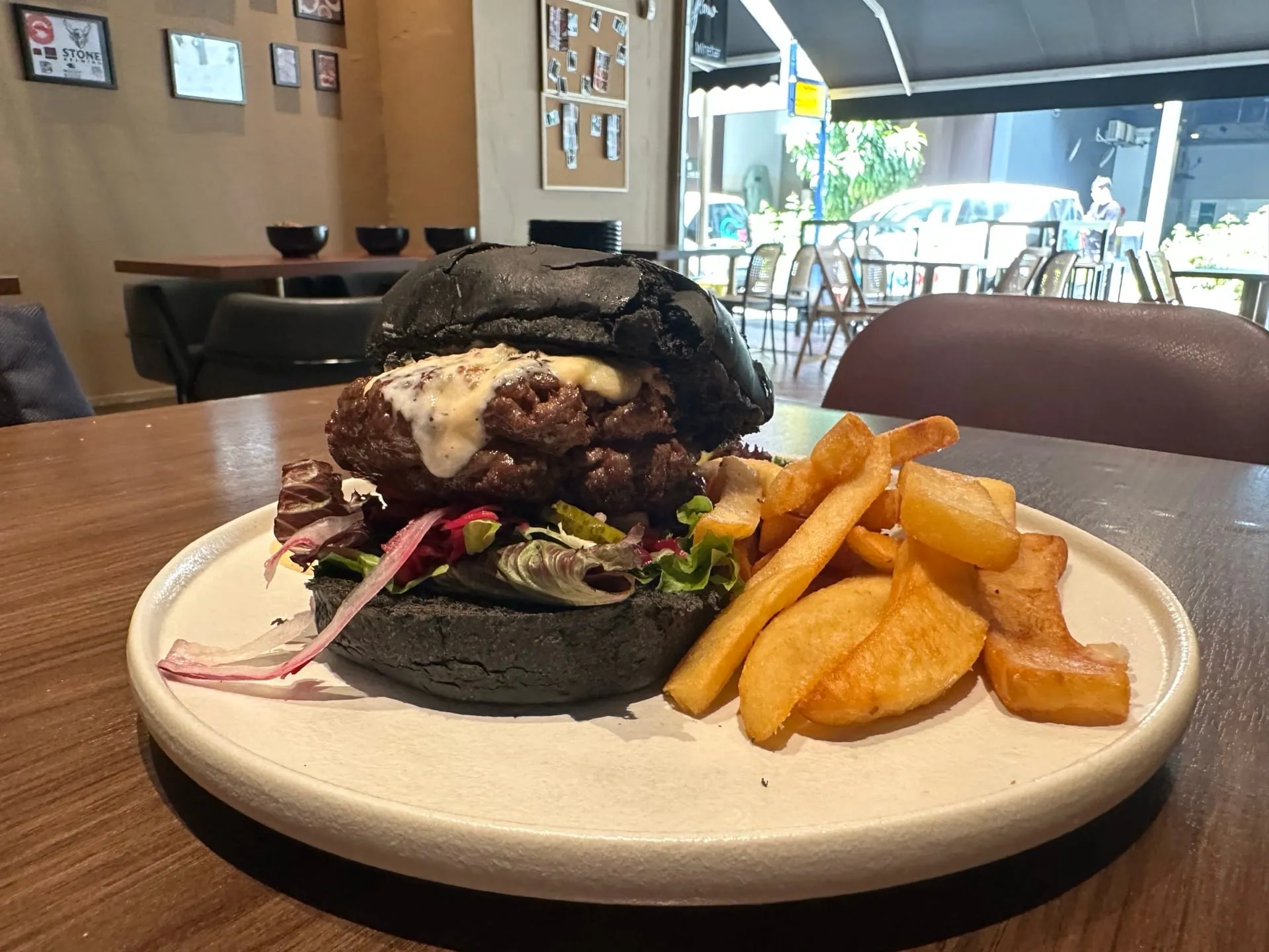 Wagyu Beef Burger at American Taproom Telok Ayer